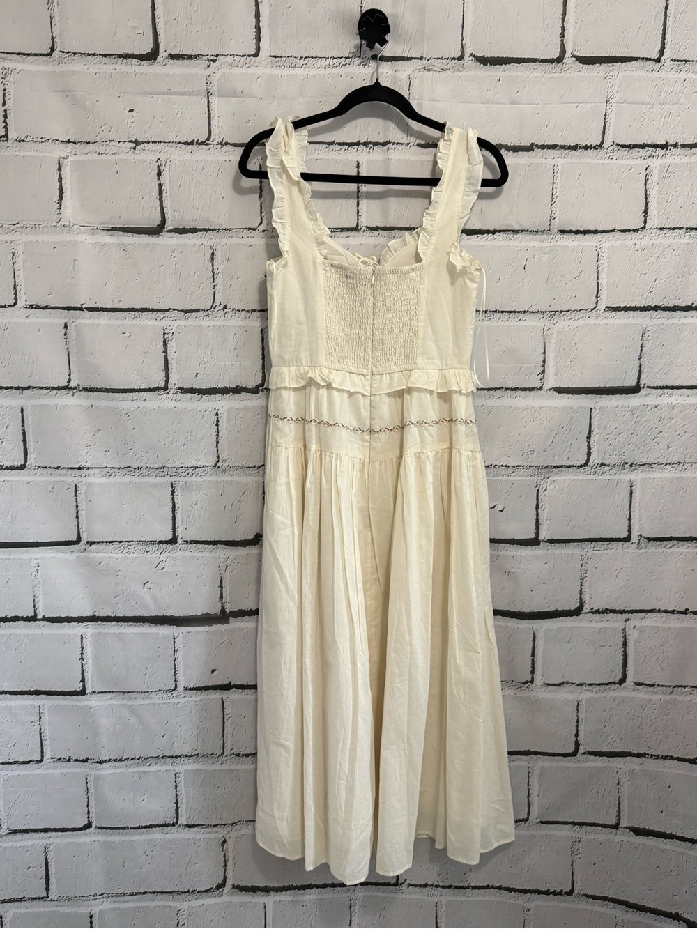 NWOT Moon River Floral Embroidered Midi Dress Ivory Size M - Picture 4 of 16